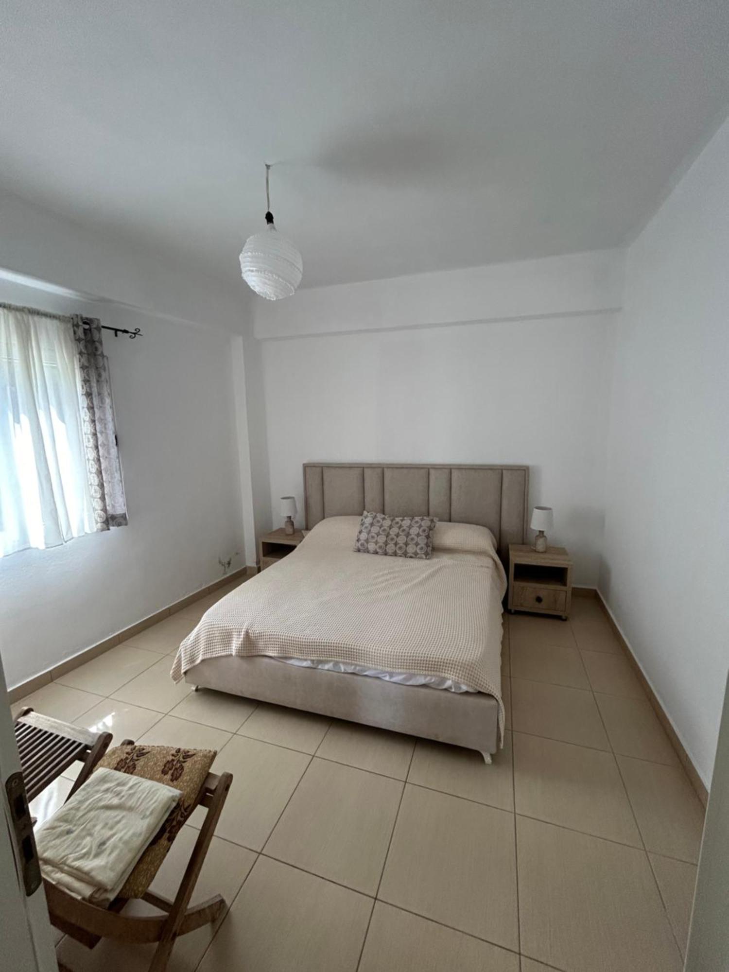 Gkiko'S Guest House Qeparo Esterno foto